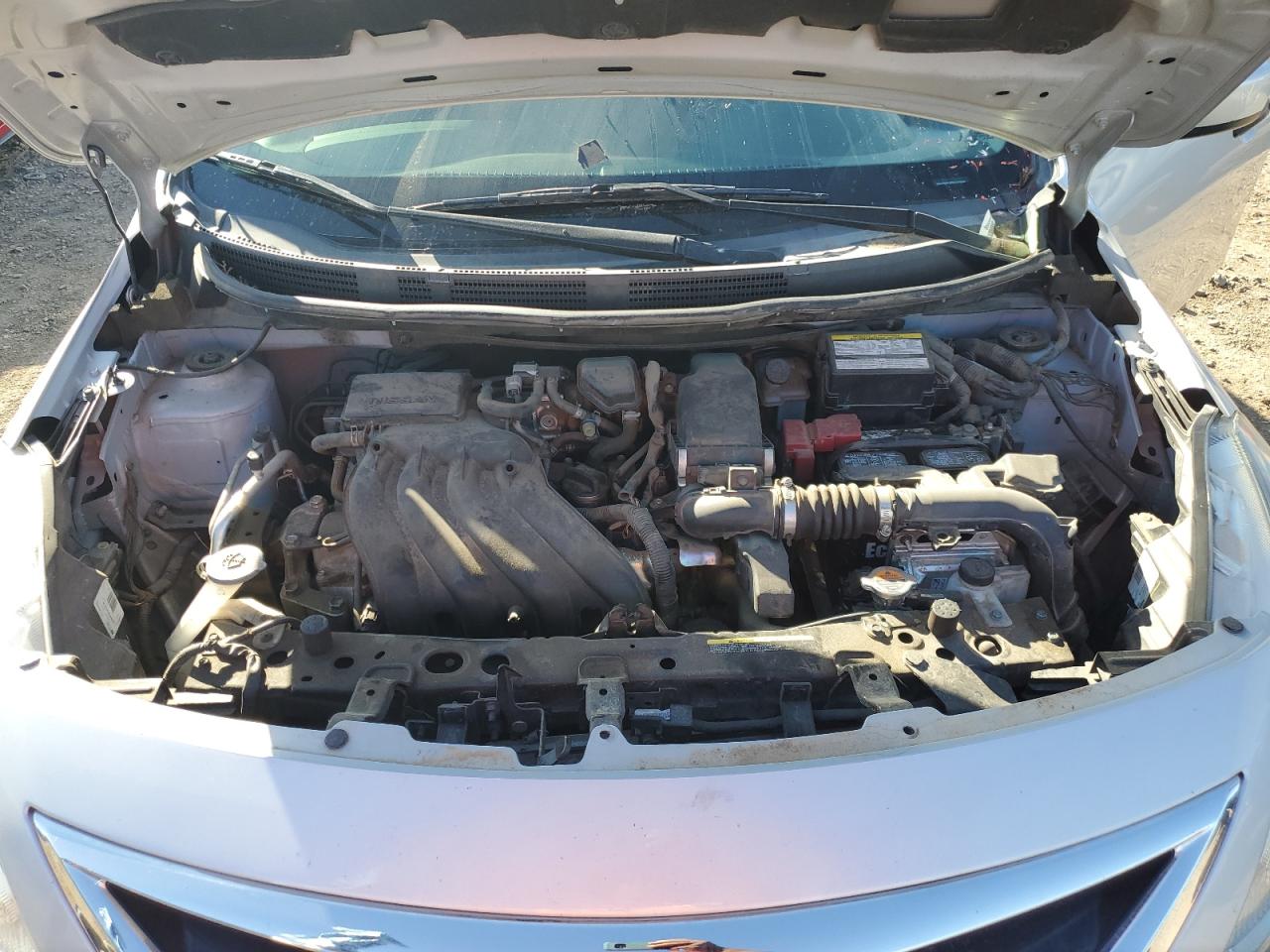 2019 Nissan Versa S vin: 3N1CN7AP7KL877855