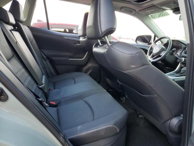 JTMB6RFV3ND077637 Toyota Rav4 Xle Premium