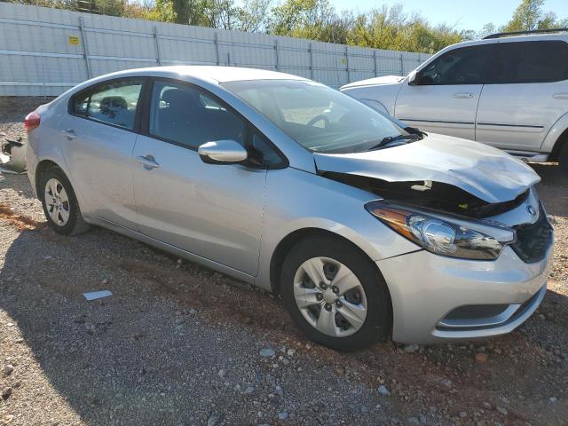 KNAFK4A60G5585798 | 2016 KIA FORTE LX