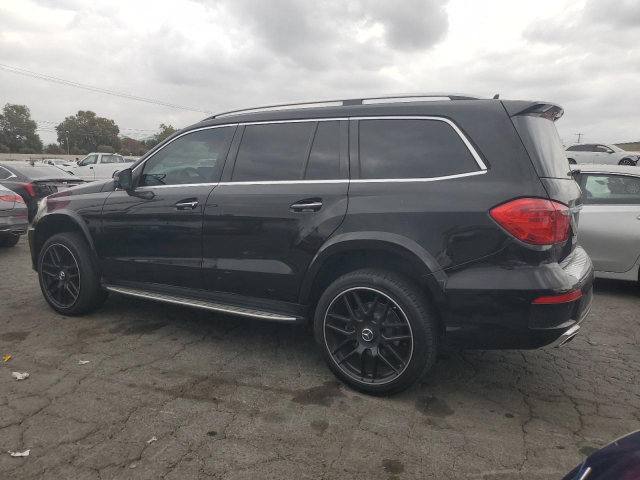 4JGDF7DE7EA326292 2014 Mercedes-Benz Gl 550 4Matic