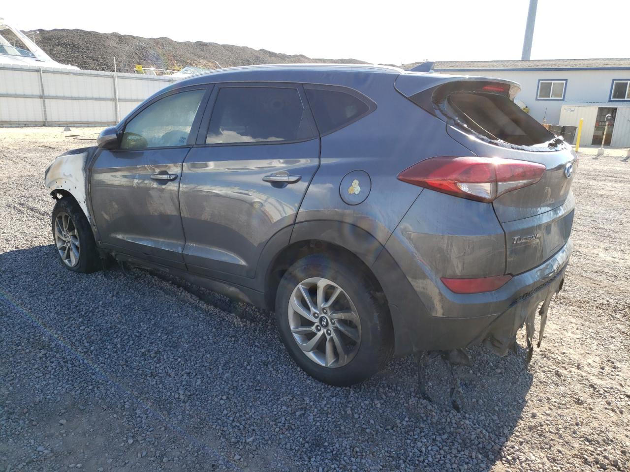 KM8J33A46JU810060 2018 Hyundai Tucson Sel