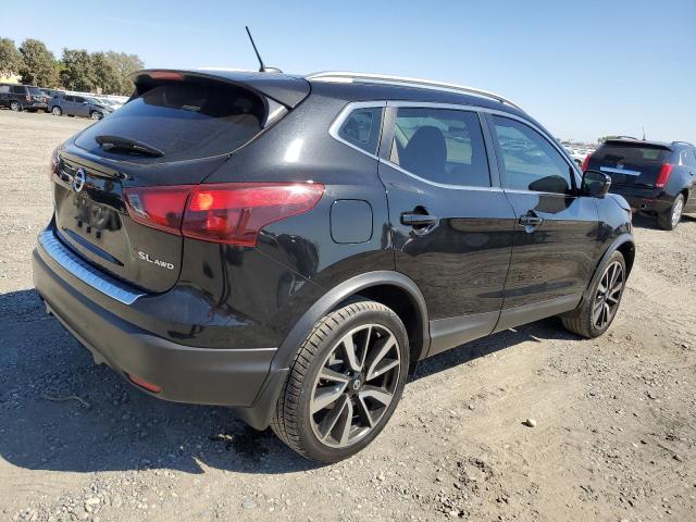 JN1BJ1CR2HW133263 Nissan Rogue Sport S