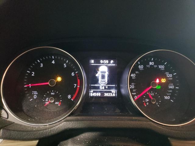  VOLKSWAGEN PASSAT 2018 Чорний