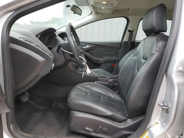 1FADP3K27GL299479 Ford FOCUS SE