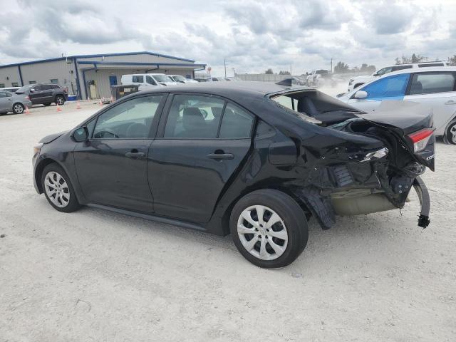 5YFEPMAE0MP201640 Toyota Corolla LE 2