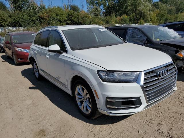 VIN WA1LAAF76KD044417 2019 Audi Q7, Premium Plus no.4