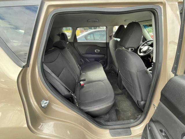 KNDJN2A24E7030425 KIA Soul