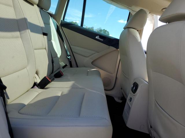 2017 VOLKSWAGEN TIGUAN WOL - WVGSV7AX0HK030349