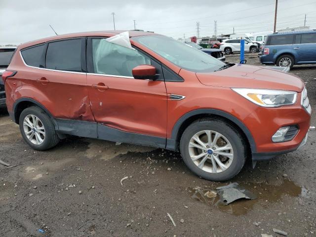 1FMCU9GD1KUA98378 Ford ESCAPE SE