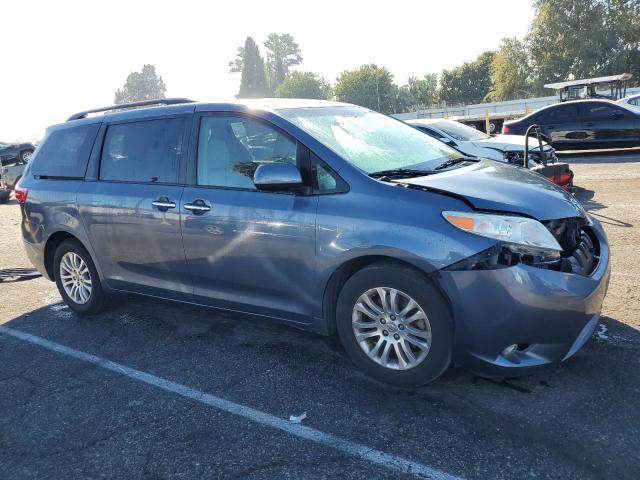 5TDYK3DC2FS636539 Toyota SIENNA XLE
