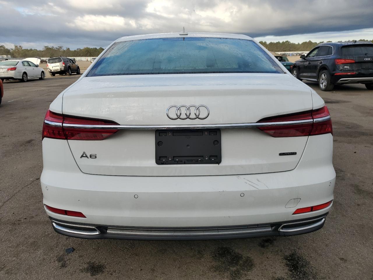 WAUD8AF27MN018302 2021 Audi A6 Premium