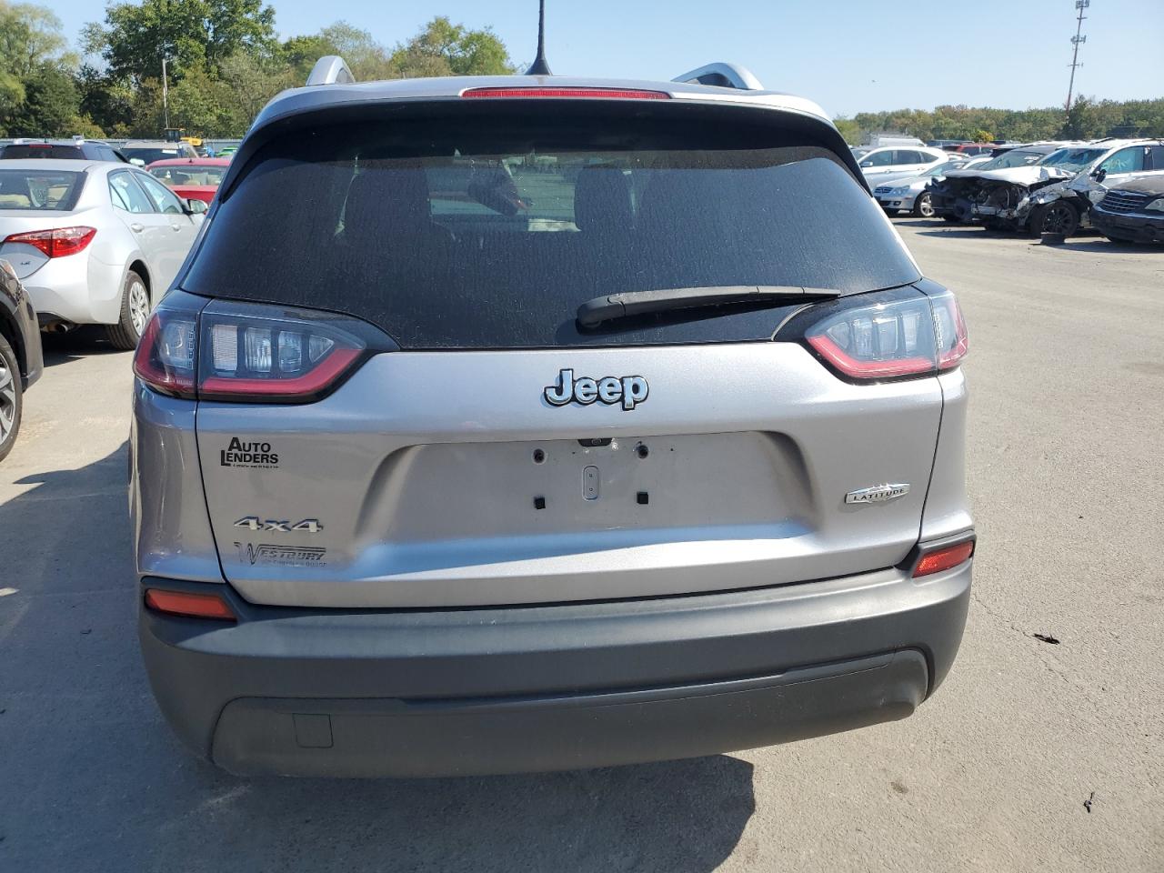 1C4PJMLB1KD174770 2019 Jeep Cherokee Latitude Plus