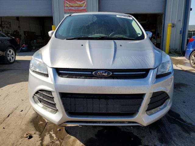 1FMCU9G98GUB73922 Ford ESCAPE SE