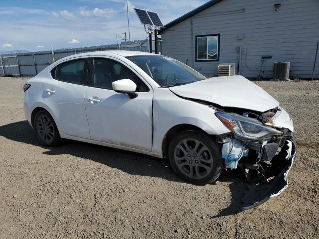 VIN 3MYDLBYV4KY514982 2019 Toyota Yaris, L no.4