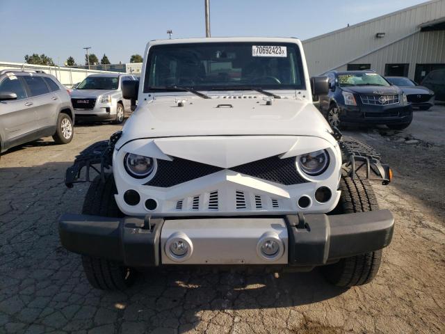 1C4BJWDG2HL503748 Jeep Wrangler Unlimited Sport