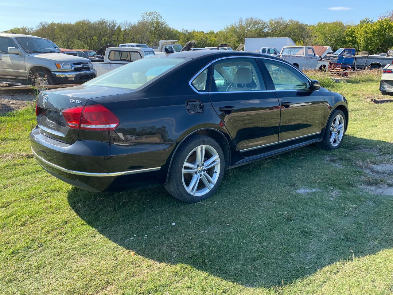 1VWCN7A30DC073726 2013 Volkswagen Passat Sel