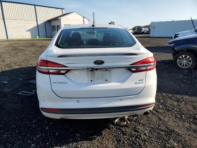 3FA6P0HD2JR255124 Ford FUSION SE