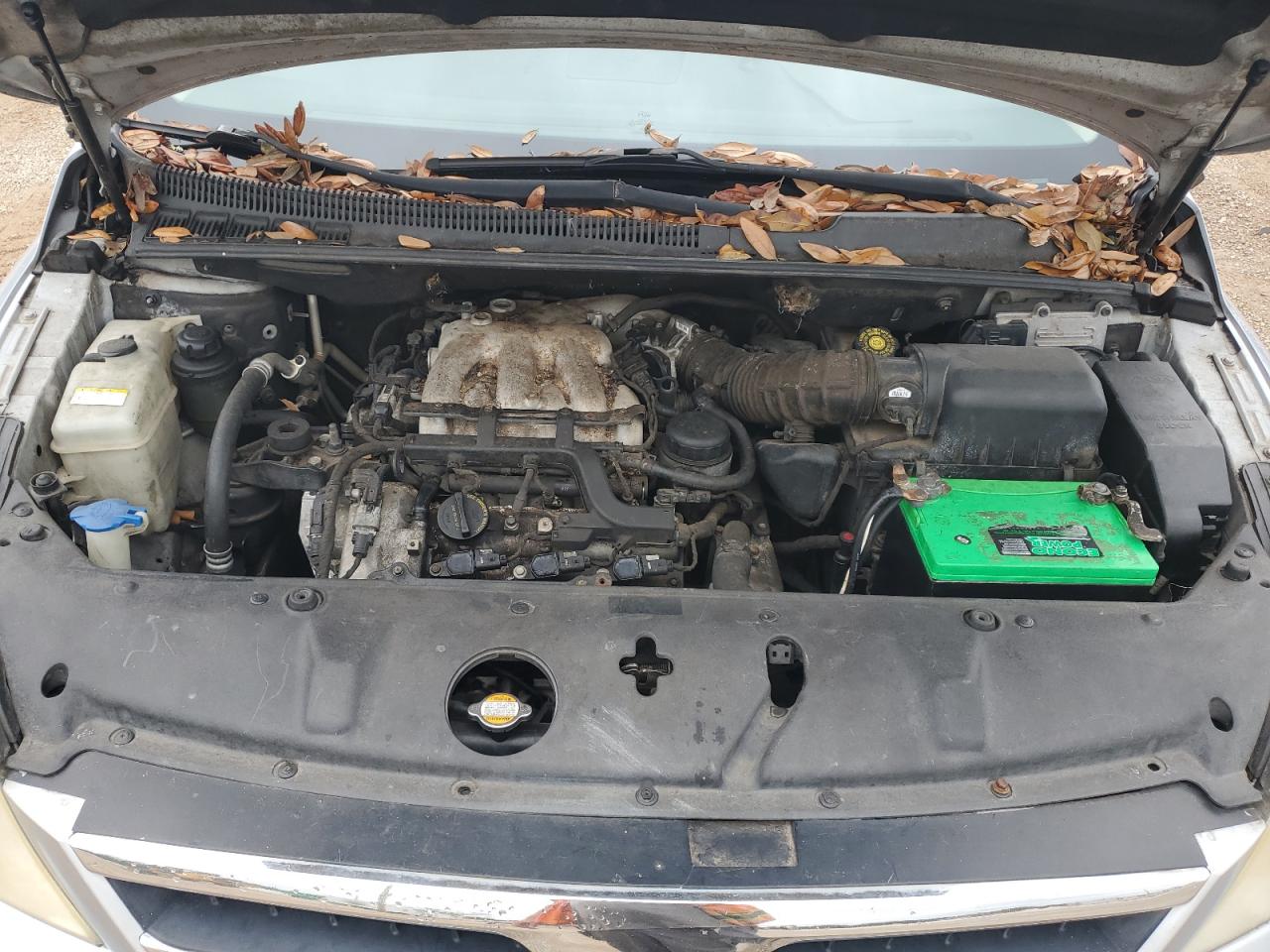 KNDMC233076043075 2007 Hyundai Entourage Gls