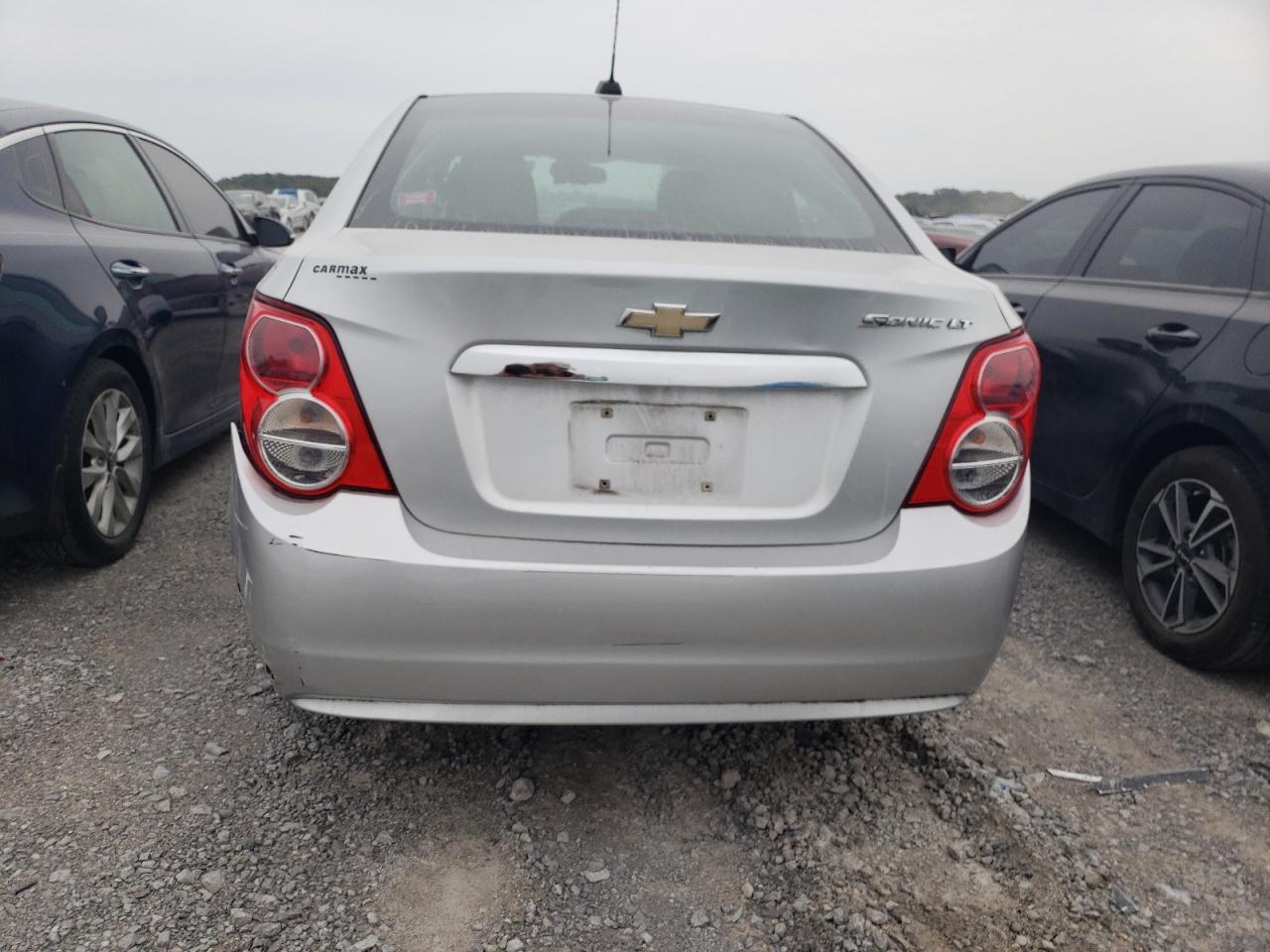 2015 Chevrolet Sonic Lt vin: 1G1JC5SH2F4220780