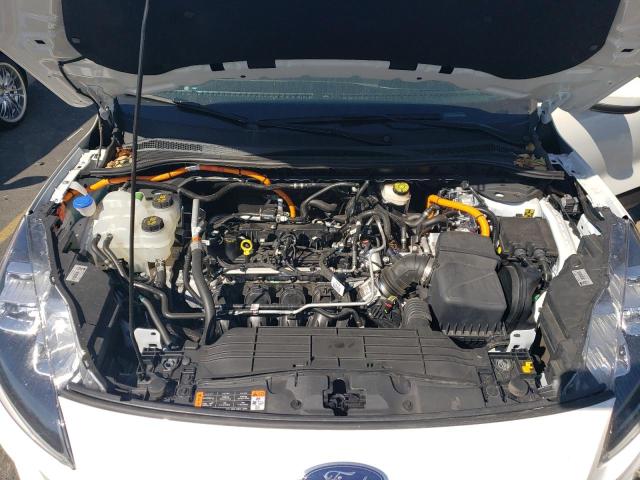 1FMCU0DZ8MUA08092 Ford Escape Titanium