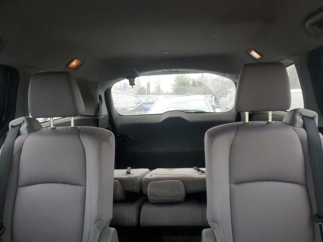 5FNRL6H28JB075975 2018 Honda Odyssey Lx