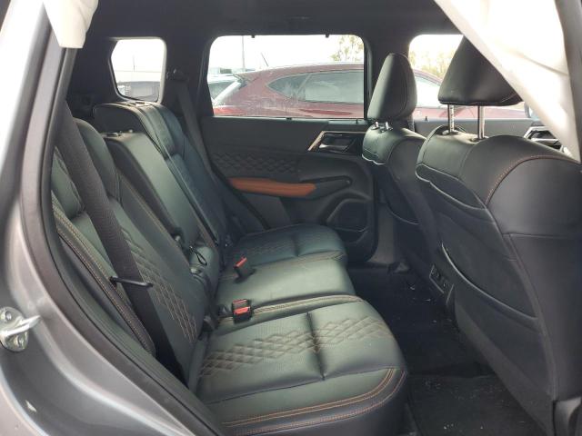 JA4J3VA81PZ039466 Mitsubishi Outlander Sel