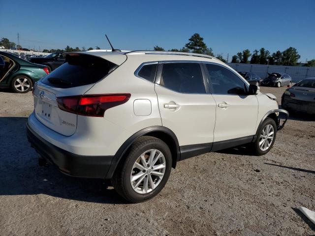 JN1BJ1CR6HW141026 Nissan Rogue Sport S