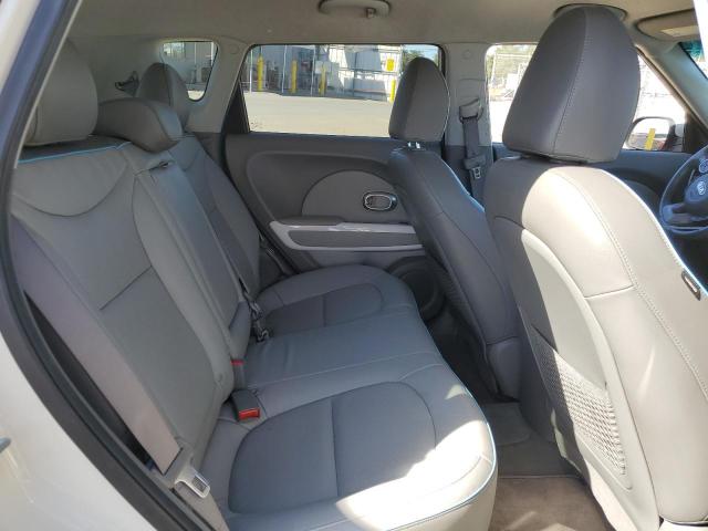KNDJX3AE3H7020533 KIA Soul Ev +
