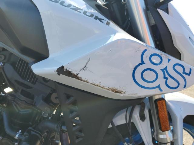 2023 SUZUKI GSX800 R - JS1EM11B2P7100693