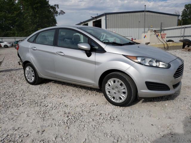  FORD FIESTA 2019 Сріблястий
