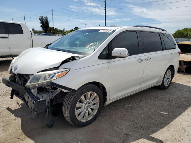 2015 Toyota Sienna XLE