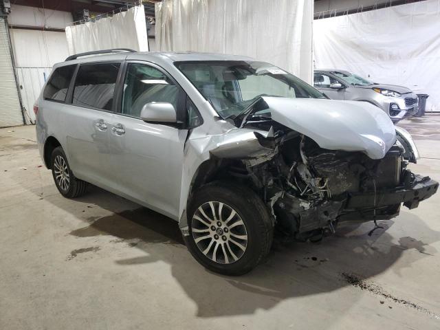 5TDYZ3DC3KS005708 Toyota SIENNA XLE
