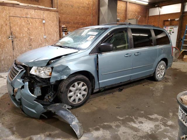 2010 Chrysler Town & Country LX