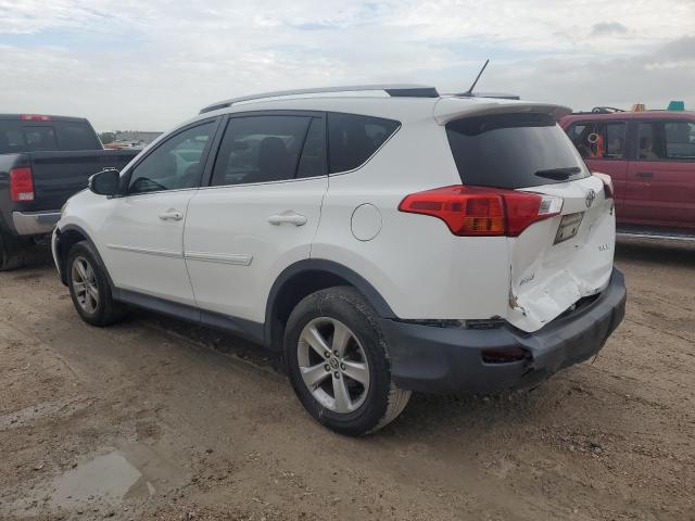 2T3WFREV7FW136616 | 2015 TOYOTA RAV4 XLE