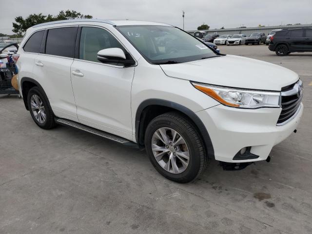 VIN 5TDKKRFH5FS087713 2015 Toyota Highlander, Xle no.4