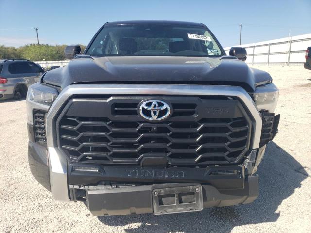  TOYOTA TUNDRA 2022 Коричневий