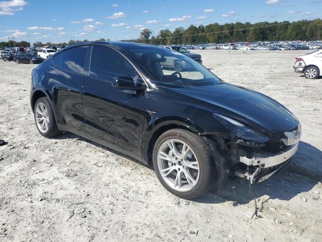 7SAYGDEE3PF663023 Tesla Model Y  4