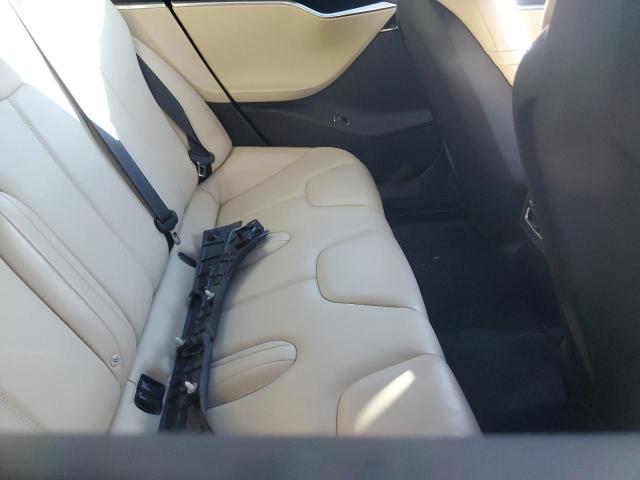 2015 TESLA MODEL S 70 5YJSA1S27FF082653