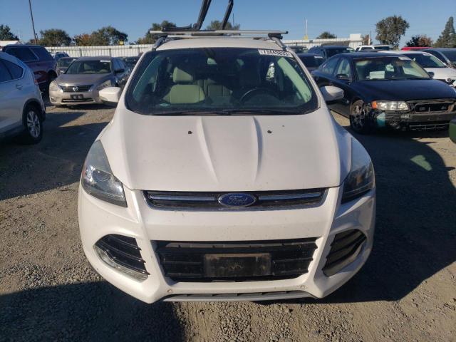 1FMCU0JX4GUA99787 Ford Escape Titanium