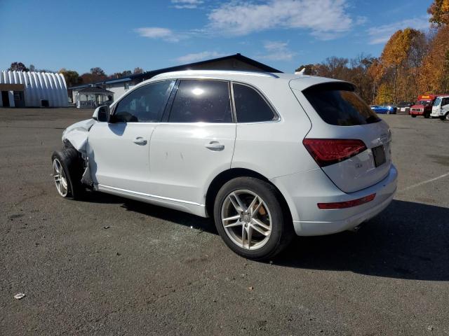 VIN WA1LFAFP4EA067069 2014 Audi Q5, Premium Plus no.2