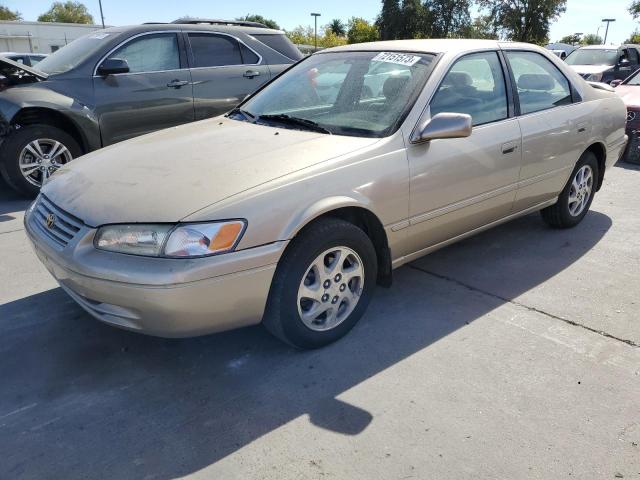 1999 Toyota Camry LE