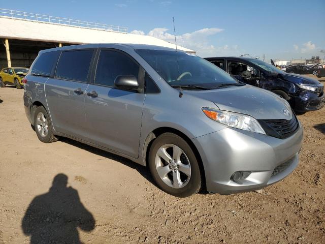 5TDZK3DC2ES525704 Toyota SIENNA