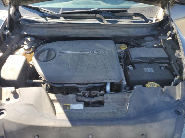 1C4PJLCX2JD588371 Jeep Cherokee Latitude