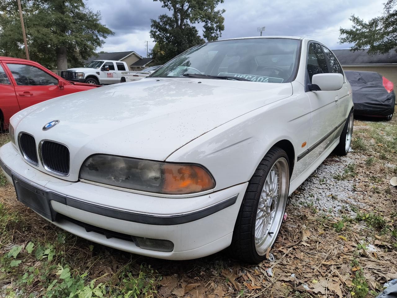 WBADM5338XBY15406 1999 BMW 528 I