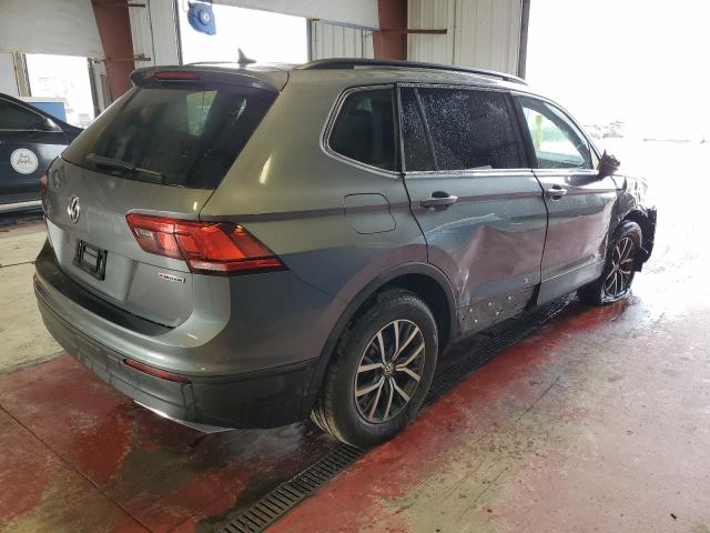 3VV2B7AX0KM057632 Volkswagen Tiguan SE 3