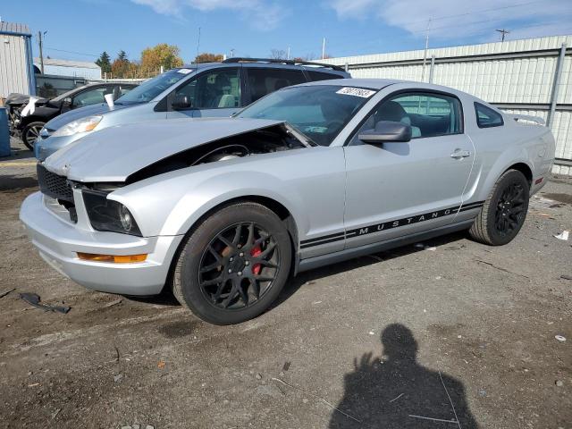 2005 Ford Mustang 