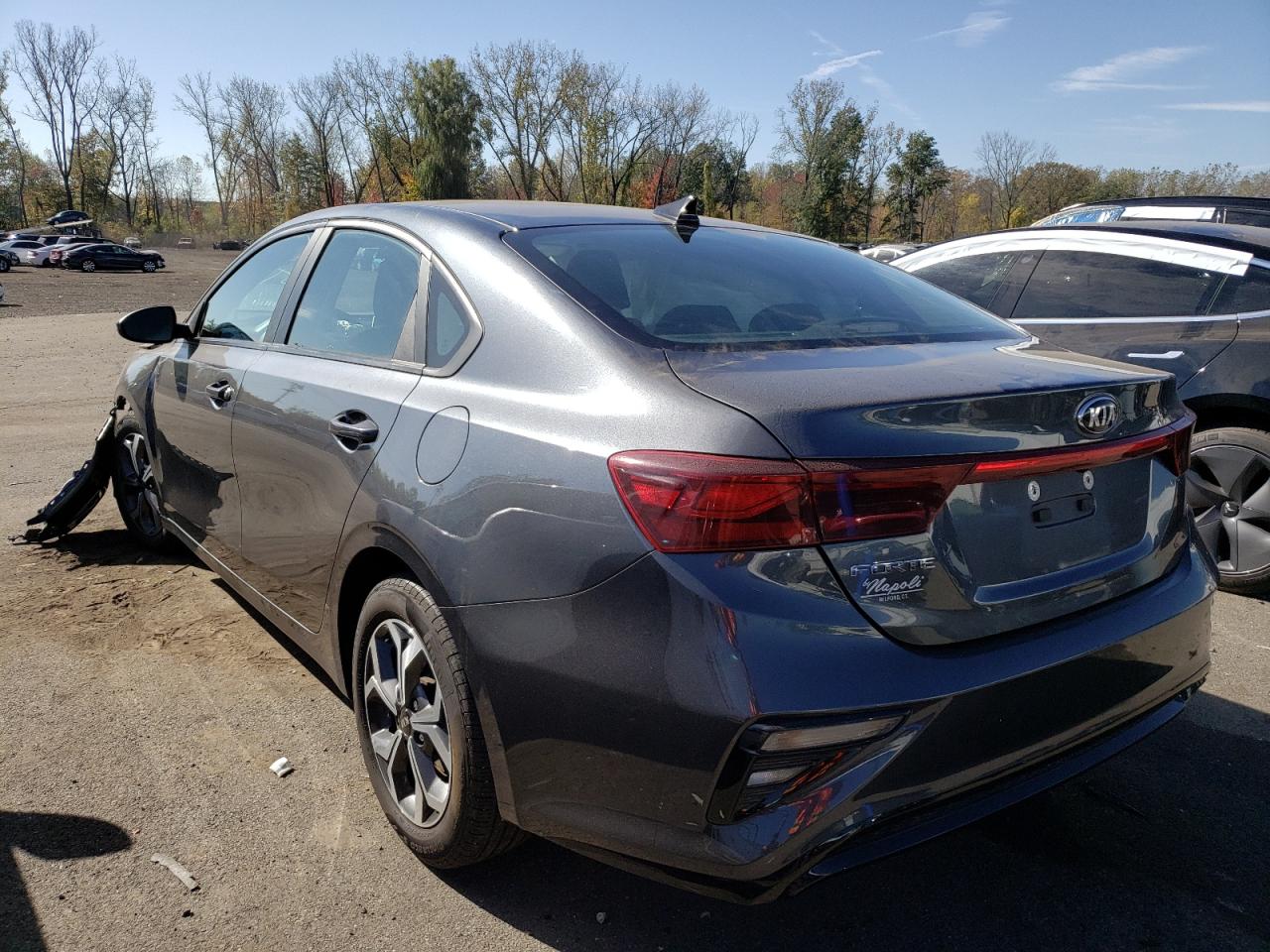 2021 Kia Forte Fe vin: 3KPF24AD9ME288126