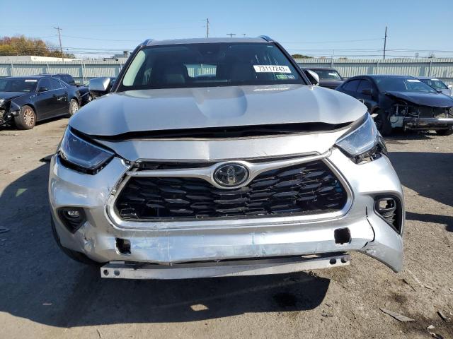 VIN 5TDGZRBH9MS553602 2021 Toyota Highlander, Xle no.5