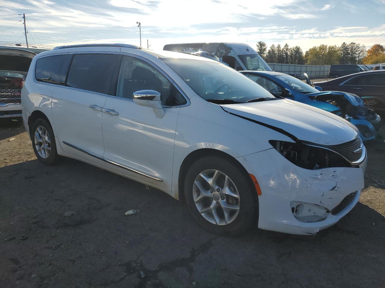 2C4RC1GG8LR109839 Chrysler Pacifica L 4