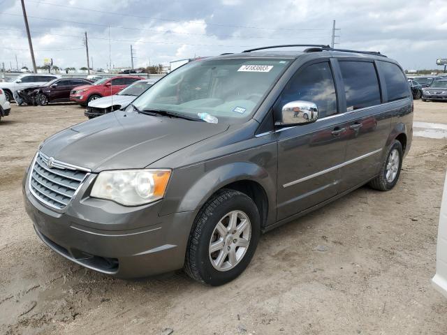 2010 Chrysler Town & Country Touring